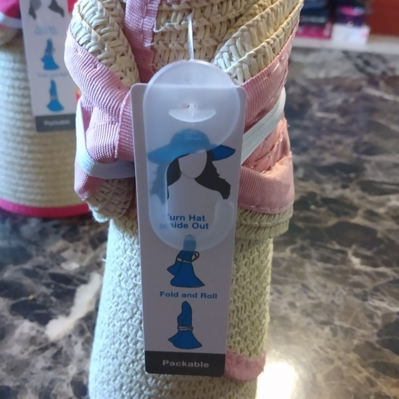 Women's Visor hats Lt pink,dk pink, black strawht $5each - Picture 8 of 13